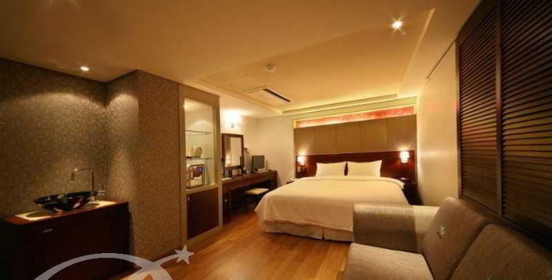 Benikea Hotel Press in Busan, South Korea