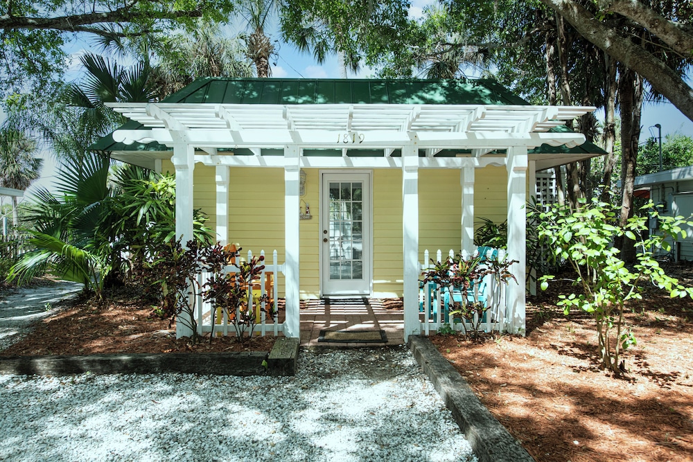 Pirate's Pointe Resort - photo 99