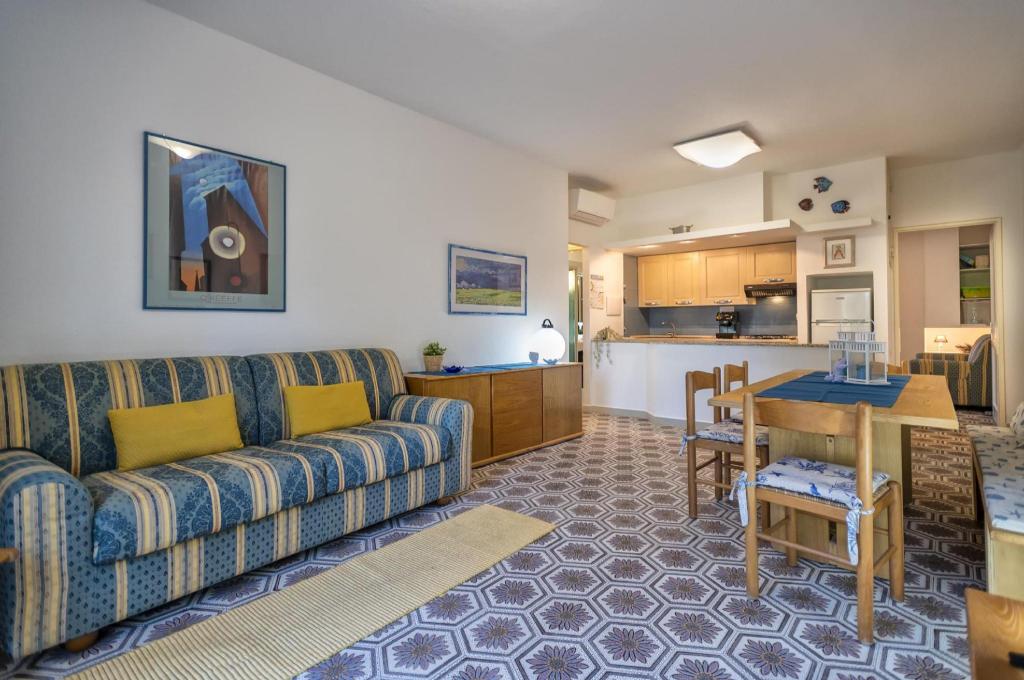 Sardinia Re Apartment il Sarago — 4-Star Luxury Hotel in Stintino, Italy
