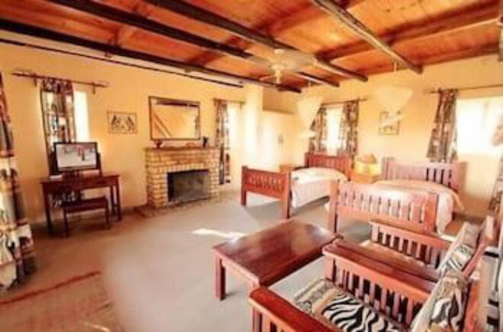 Ganda Lodge — Dete — photo 4