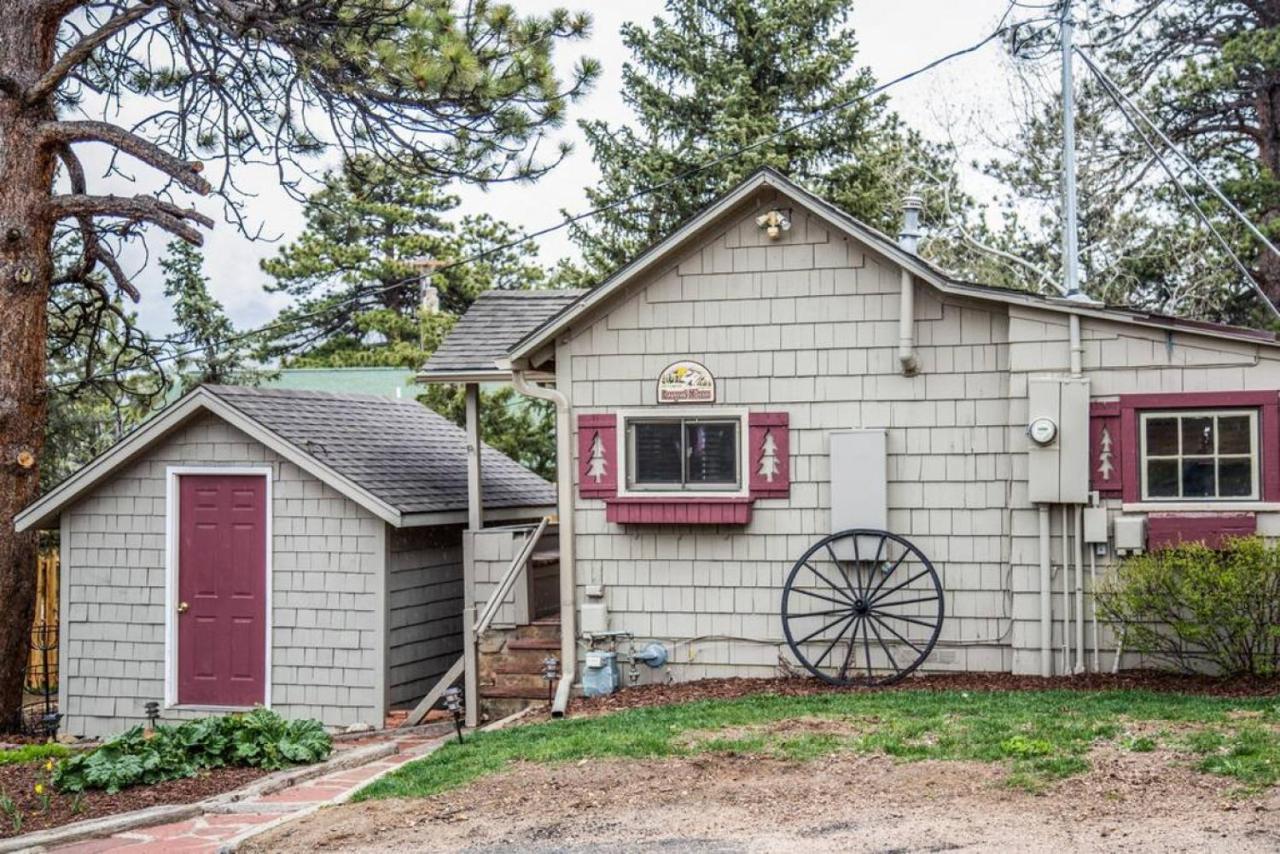 Prospect Cabin Cozy 1 bedroom cabin with kitchen Dogs OK — 4-Star Luxury Hotel in Estes Park, United States