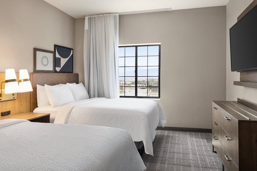 Staybridge Suites Colorado Springs NE Powers by IHG - photo 7