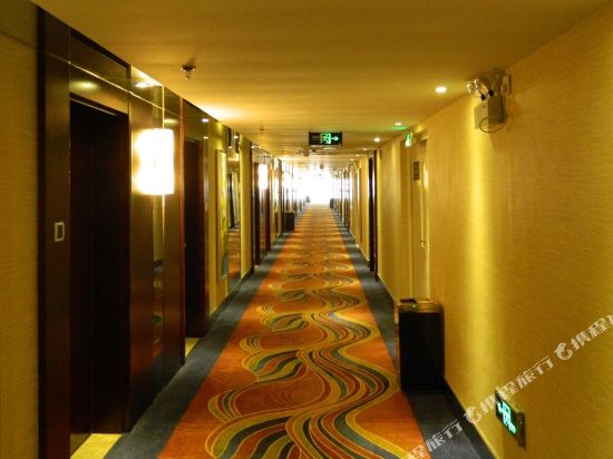 Jasmine Hotel - carbon neutral hotel in Qingyang