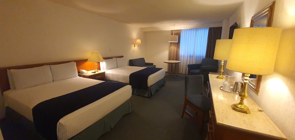 Bristol Hotel — 4-Star Luxury Hotel in Mexico City, Mexico