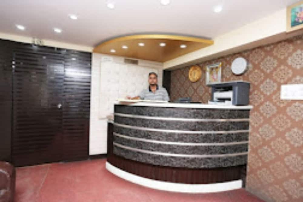 ADB Rooms Park Inn Varanasi in Varanasi, India