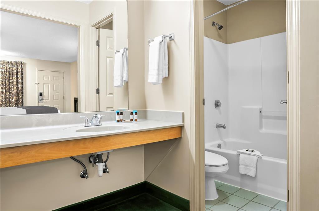 Americas Best Value Inn Rome - photo 27