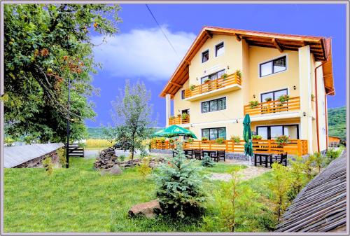 Camves Inn in Sighetu Marmatiei, Romania