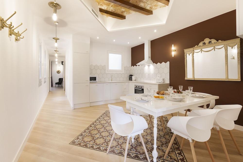 Habitat Apartments Grace — 4-Star Luxury Hotel in Barcelona, Spain