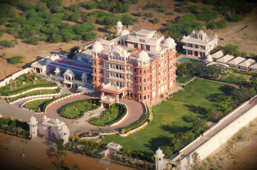 GenX Kishangarh — hotel in Kishangarh
