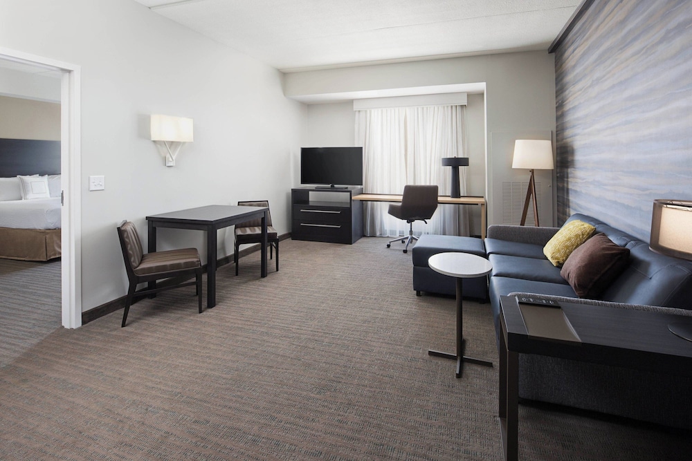 Residence Inn by Marriott Knoxville Downtown - photo 11
