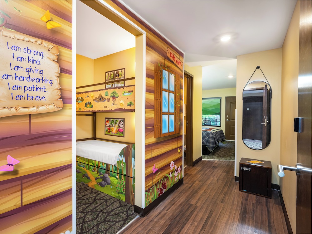 Country Cascades Waterpark Resort - photo 9