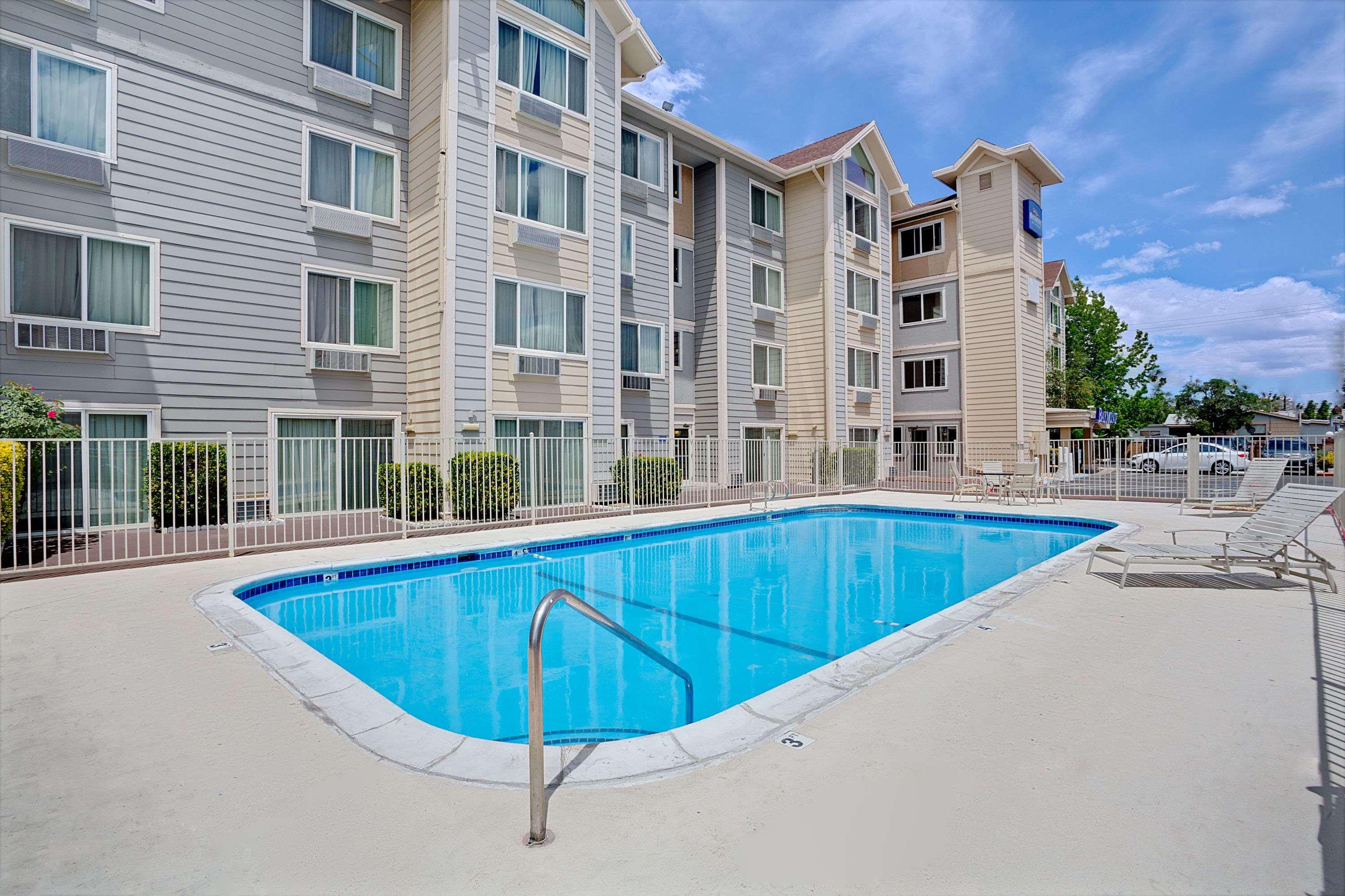 Baymont by Wyndham Reno - photo 2