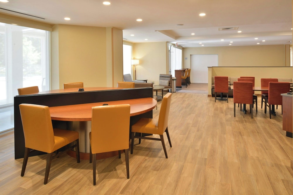 TownePlace Suites by Marriott Raleigh Durham Airport Morrisville - photo 5