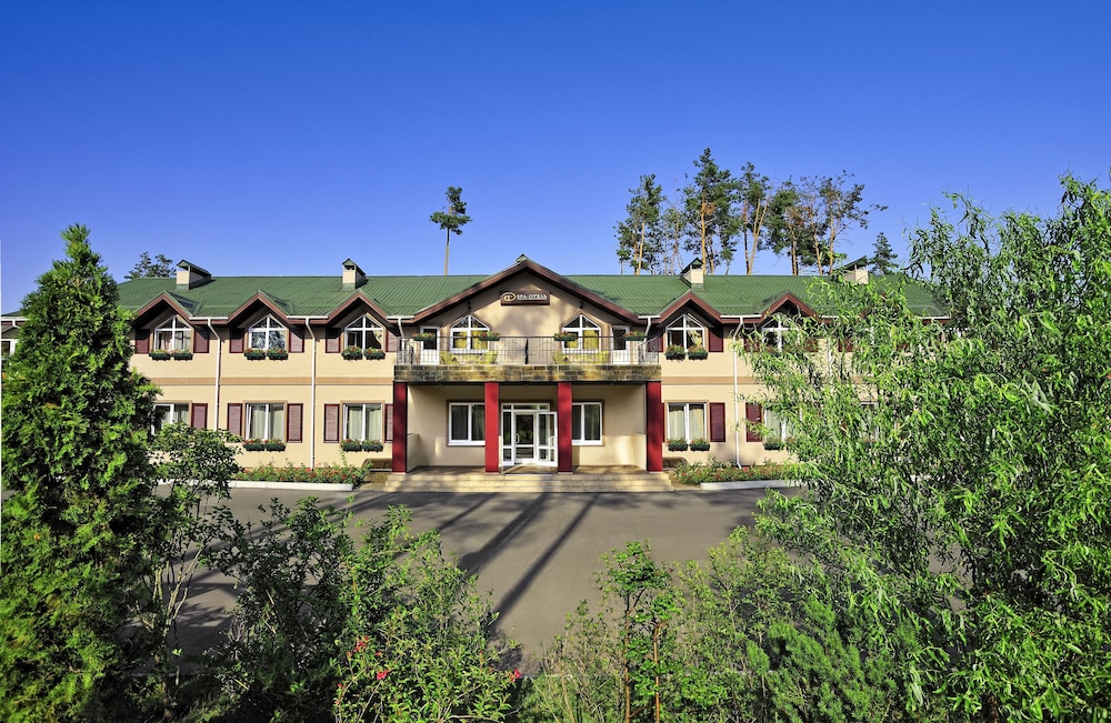 Seasons SPA Boutique Hotel in Kyiv, Ukraine