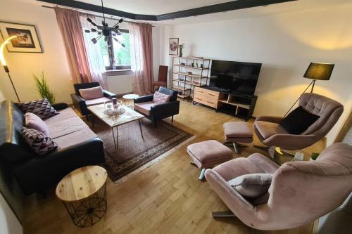 Charmantes Wohnen in Lichtenfels — hotel in Lichtenfels