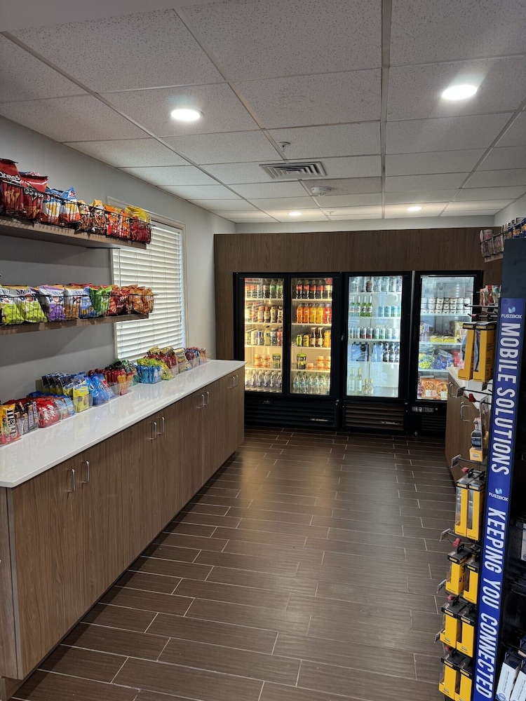 Holiday Inn Express Denver Central North by IHG - photo 47