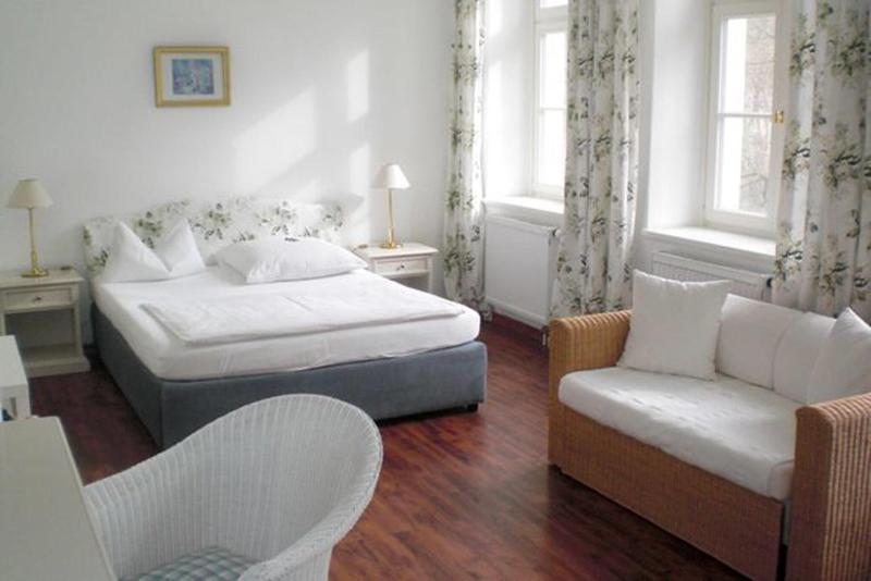 Hotel Schloss Teutschenthal pet-friendly hotel Teutschenthal