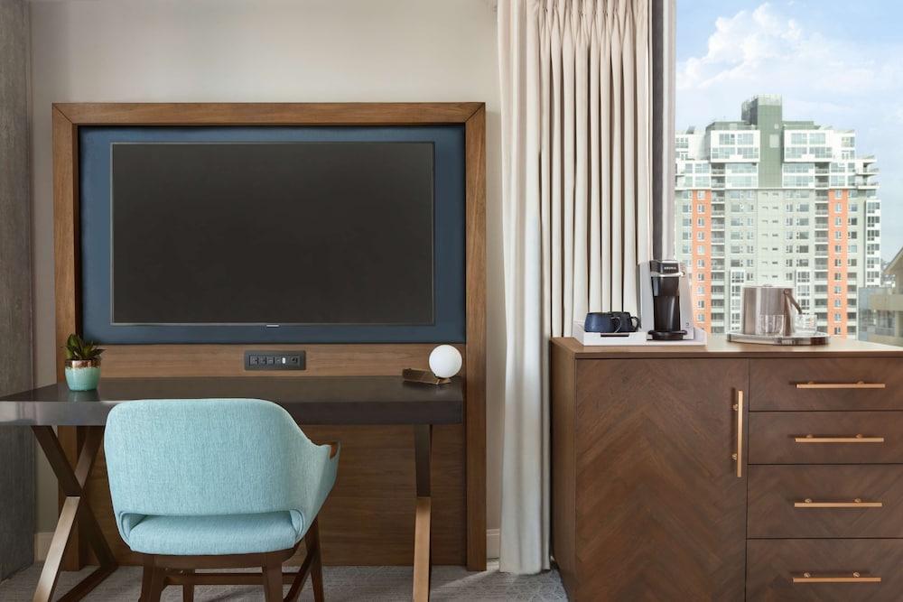 Carte Hotel San Diego Downtown Curio Collection by Hilton - photo 16