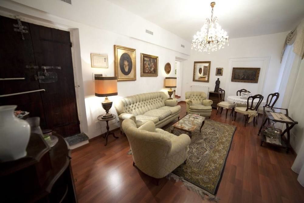 Suite Argentina — 4-Star Luxury Hotel in Rome, Italy