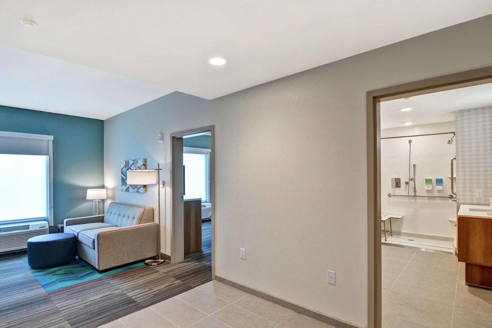 Home2 Suites by Hilton Daytona Beach Speedway - photo 22