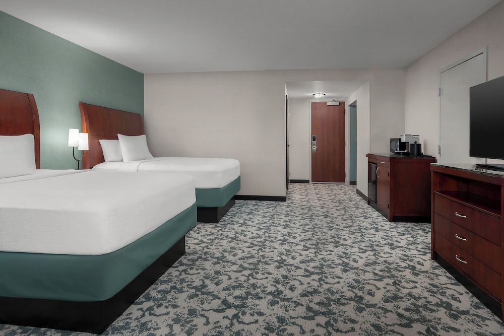 Hilton Garden Inn Denver Downtown - photo 32