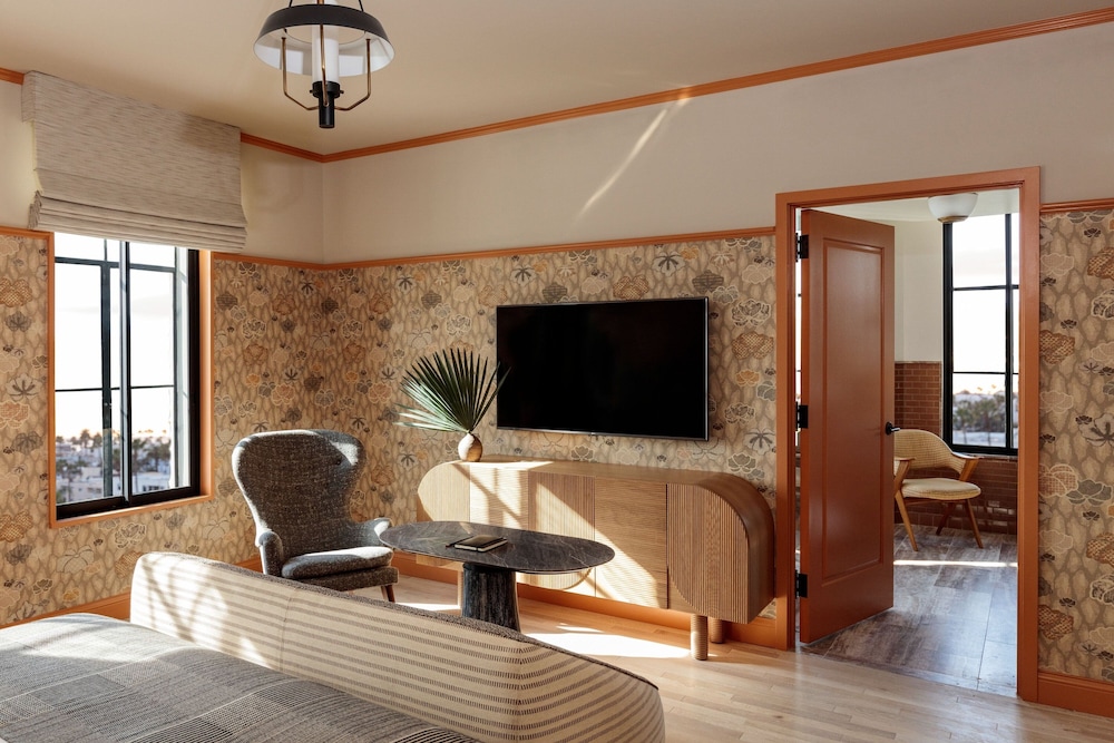 Santa Monica Proper Hotel a Member of Design Hotels - photo 18