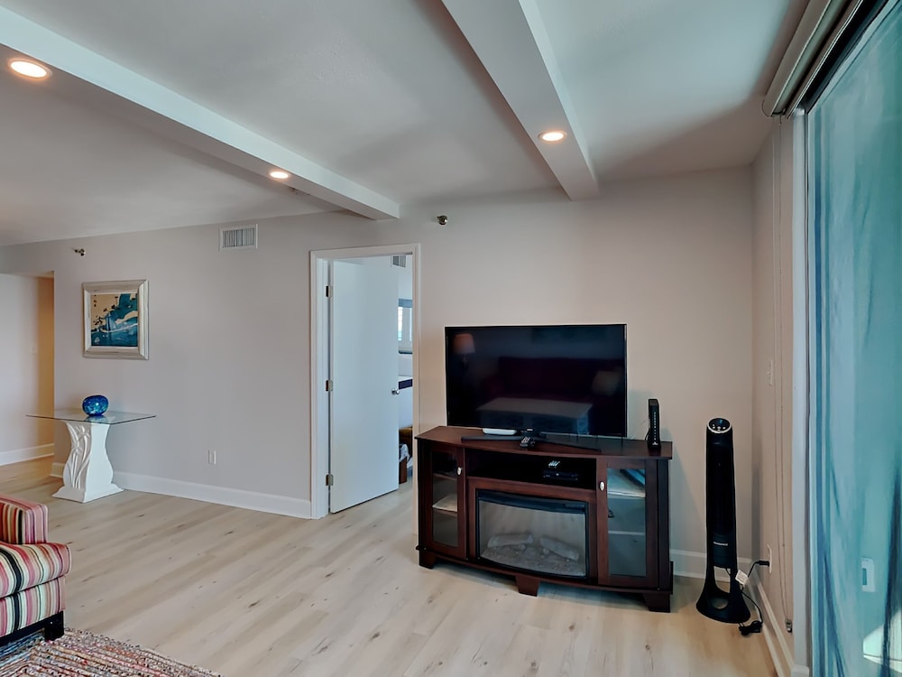 Tristan Towers by Southern Vacation Rentals - photo 21