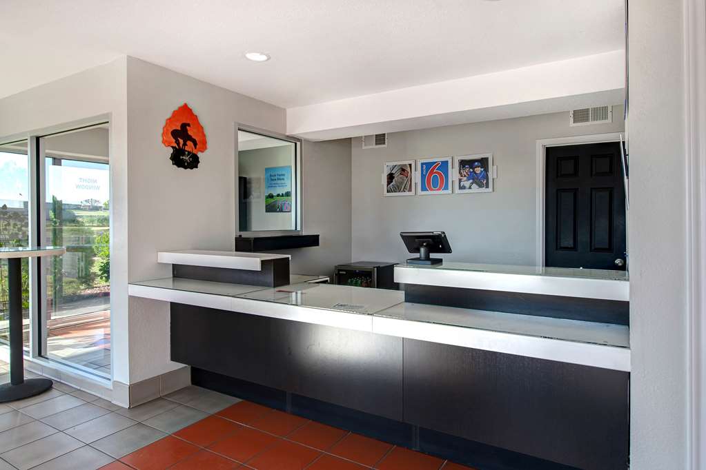 Motel 6 Sulphur Springs TX - photo 21