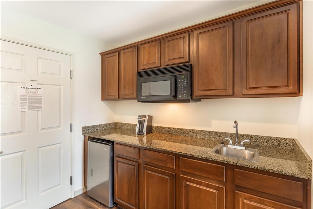Best Western Plus Valdosta Hotel & Suites - photo 13