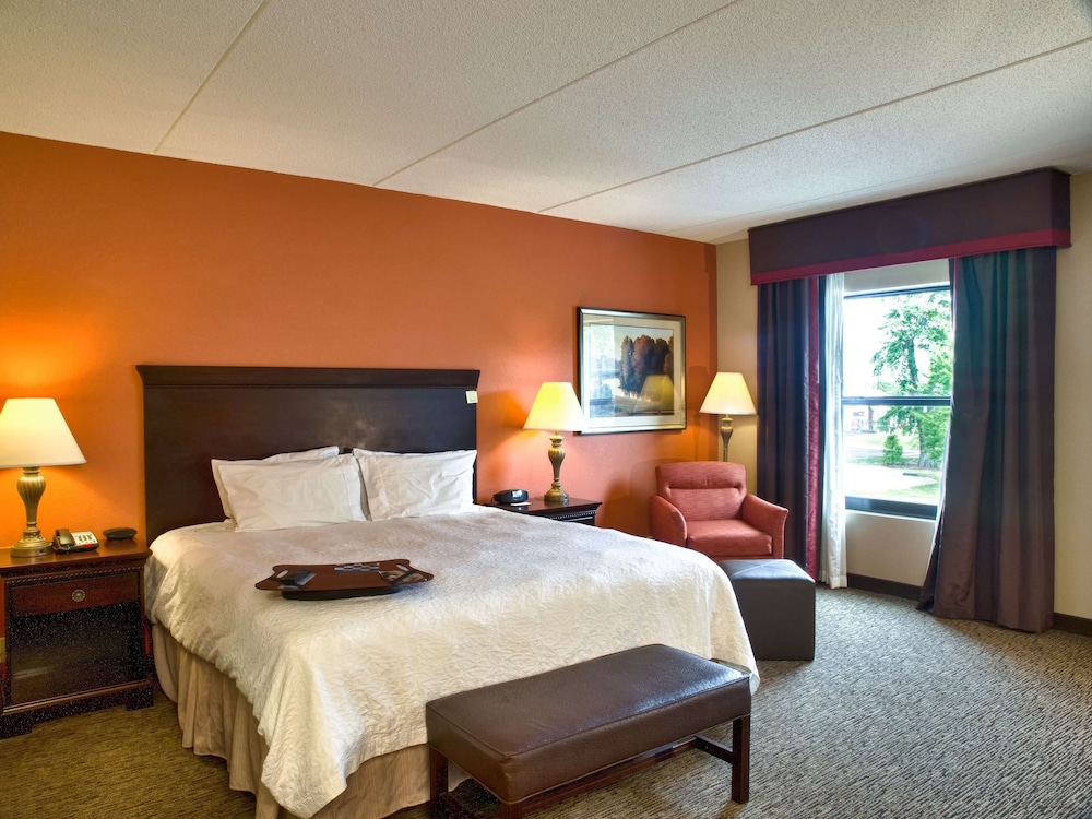 Hampton Inn Spring Lake Fayetteville - photo 15