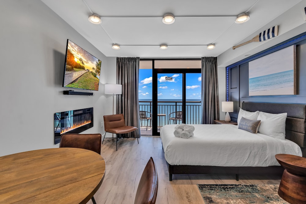 Breakers Tower 1BR Oceanfront Condo - photo 13