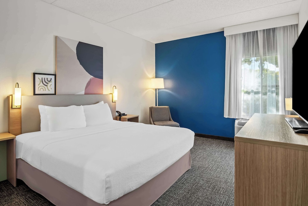 Spark by Hilton Stevensville - photo 29