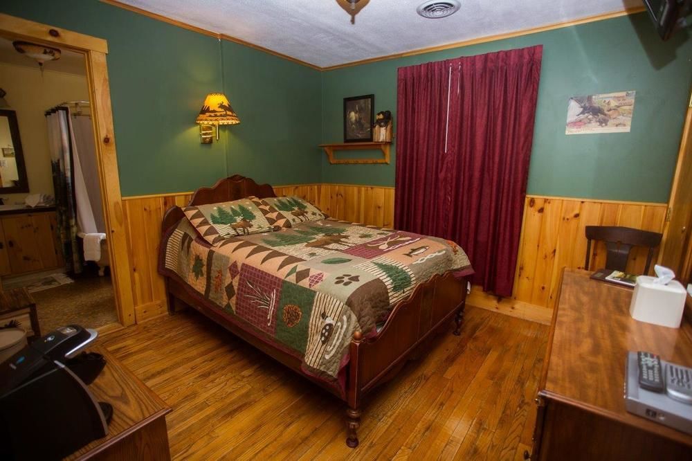The Big Moose Inn - photo 3
