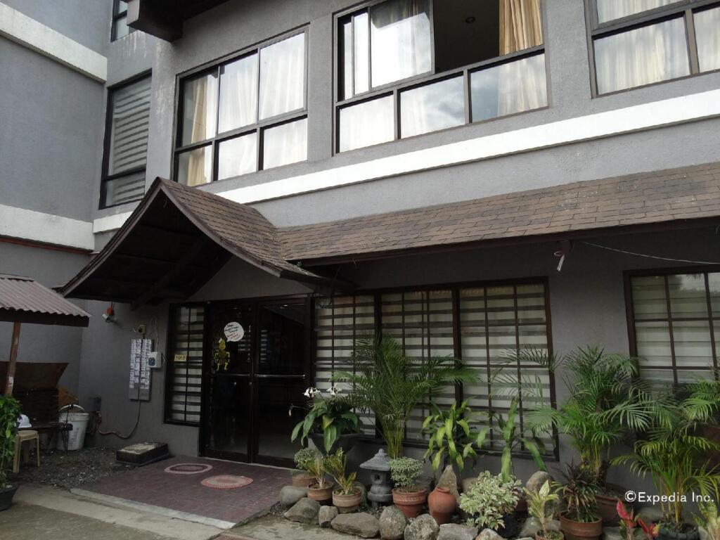 D’japanese Tunnel Family Resort in Davao, Philippines