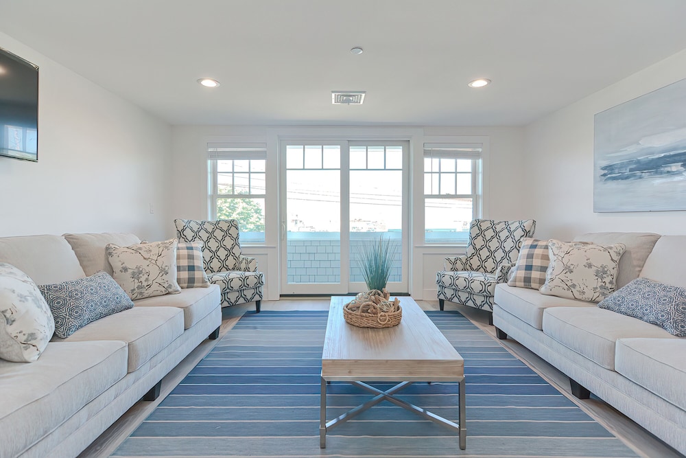 Harbourtown Suites - photo 60