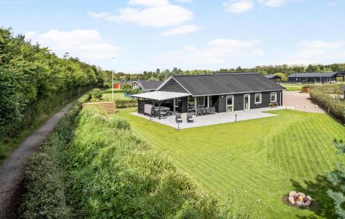Beautiful Home In Hemmet With Wifi — 5-Star Luxury Hotel in None, Denmark