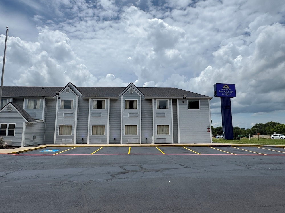 Americas Best Value Inn & Suites Ada - photo 26