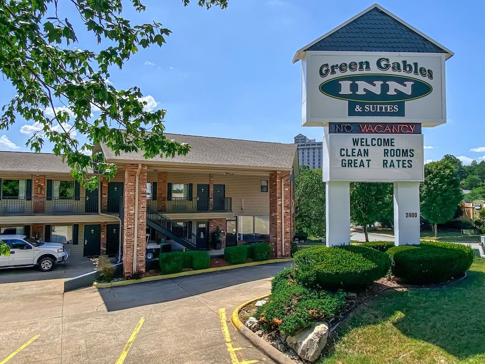 Green Gables Inn - carbon neutral hotel in Branson