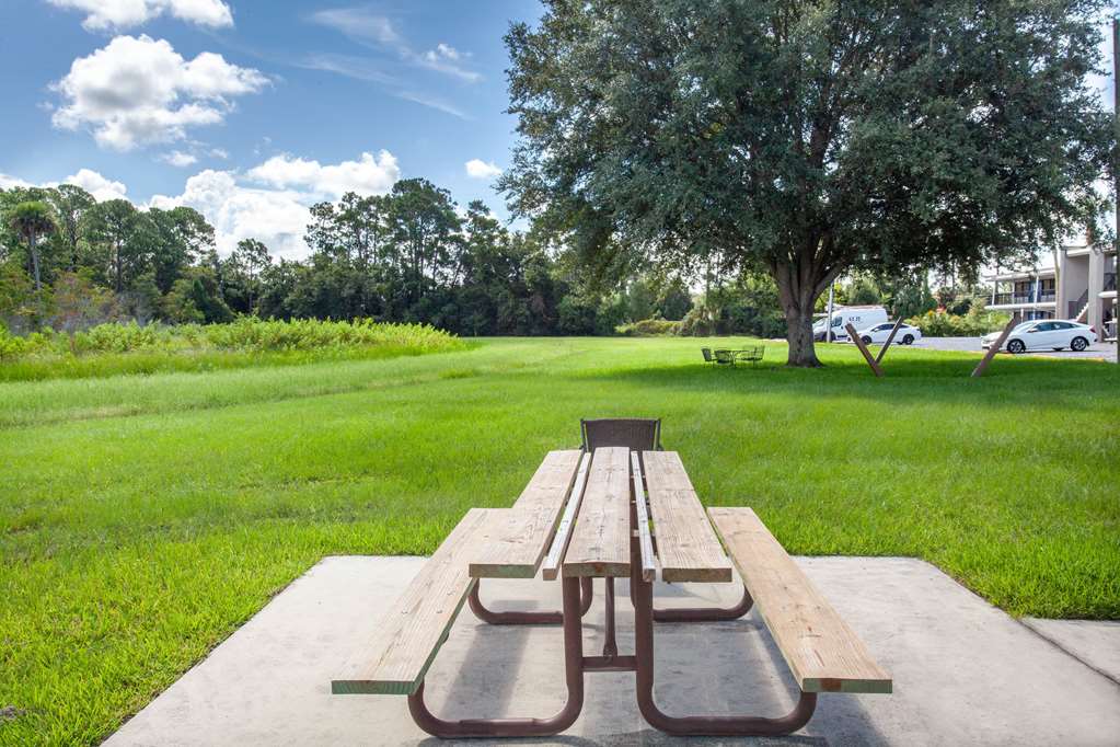 Travelodge by Wyndham Deltona - photo 33