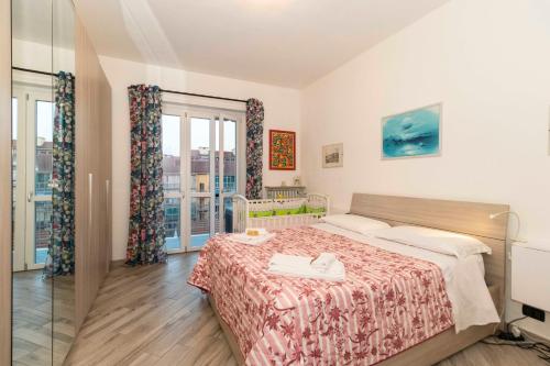 GuestHost Parco Paradiso & MM Marche Family Apartment — 4-Star Luxury Hotel in Turin, Italy