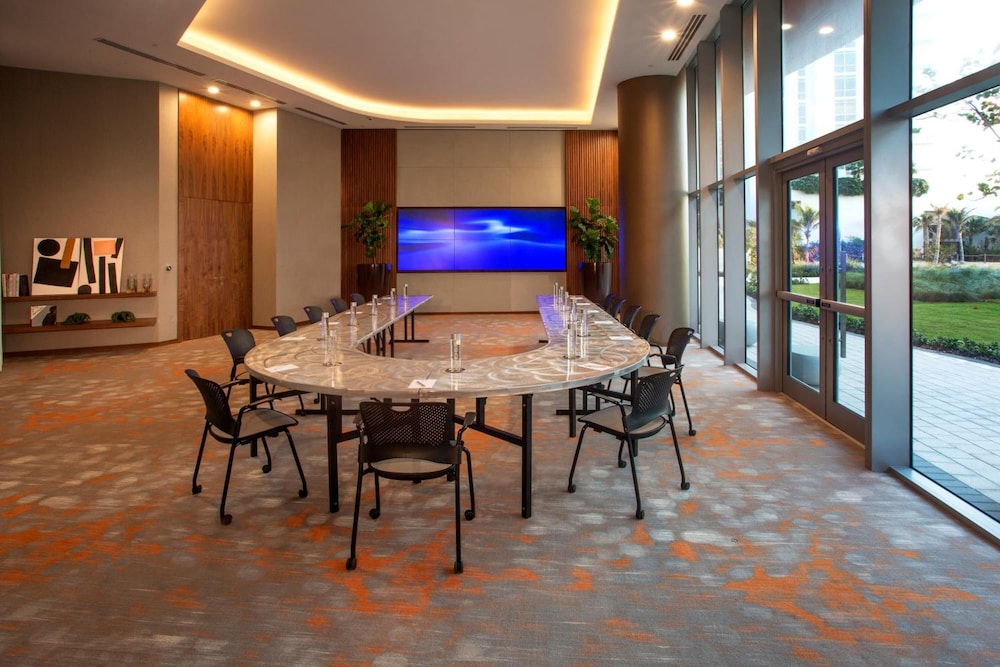 Lyfe Resort & Residences - photo 44