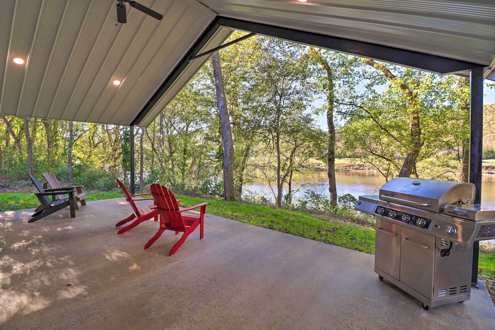 Riverfront Heaven On The White With Covered Patio — Gassville
