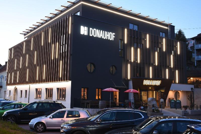 Hotel Donauhof Mauthausen — 4-Star Luxury Hotel in Linz, Austria