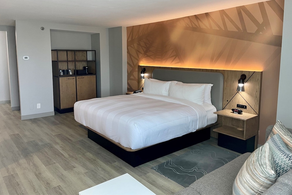 Houston Marriott North - photo 28
