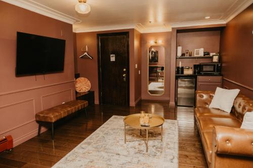 The Brooks Hotel - photo 48
