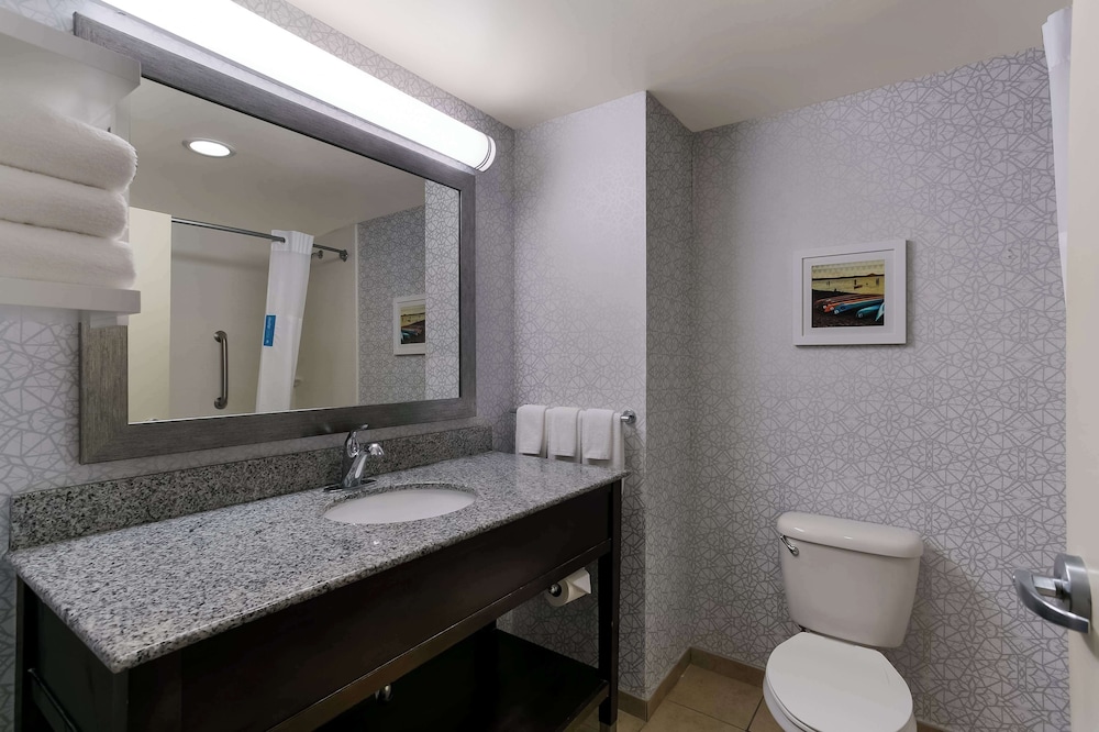 Hampton Inn & Suites Wilmington Christiana - photo 20