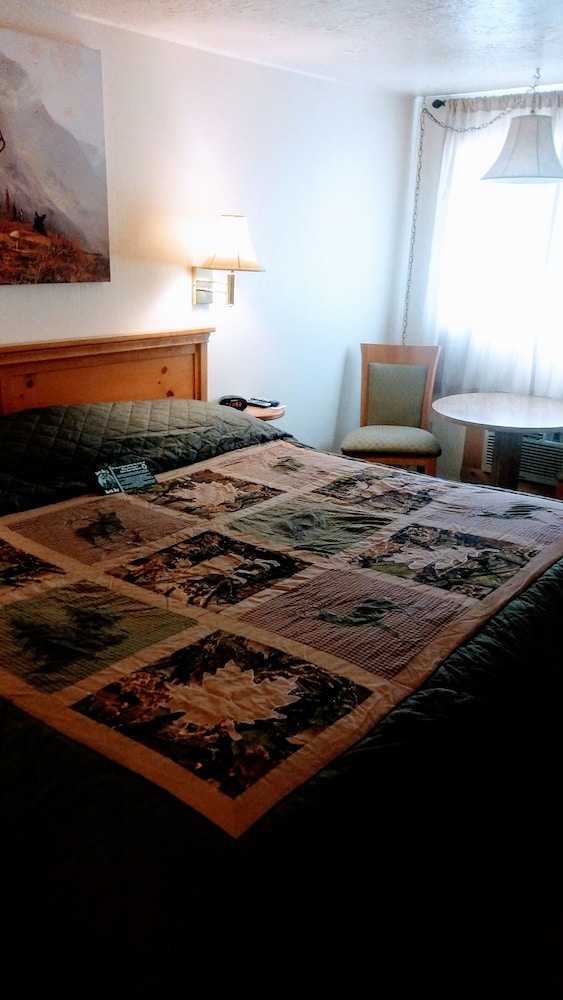 Falls Motel — Thompson Falls — photo 5