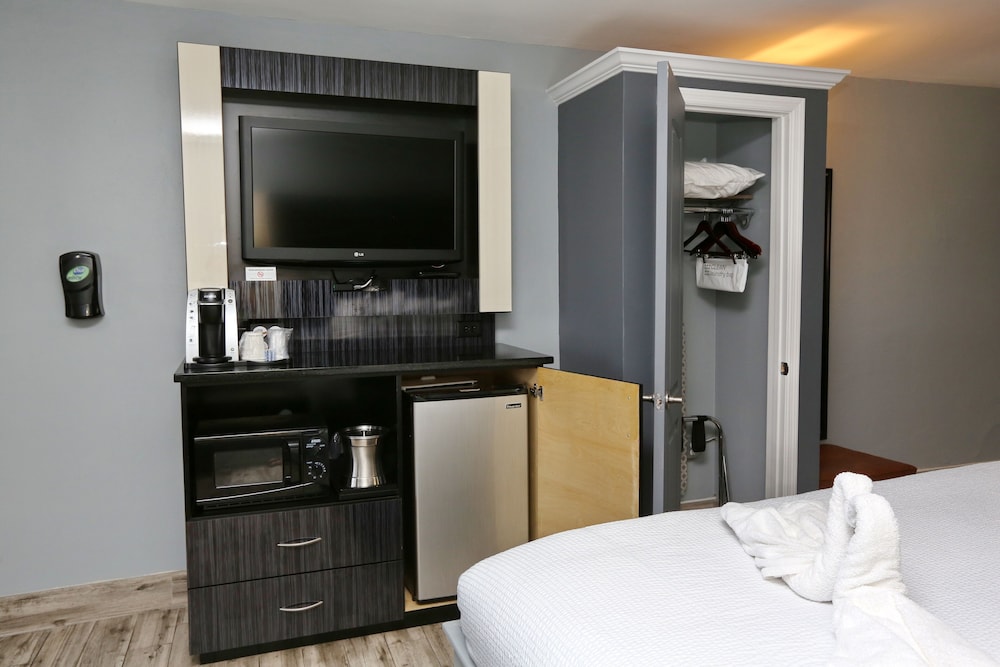 Marion Motor Lodge - photo 14