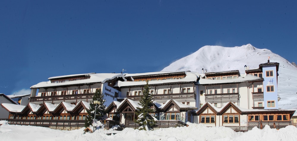 Sporting Hotel - carbon neutral hotel in Vermiglio