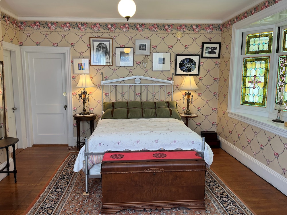 The Munroe Inn - photo 15